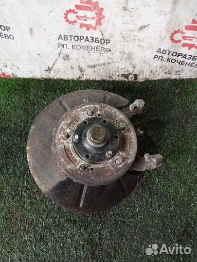 Ступица передняя левая Suzuki Escudo G16A