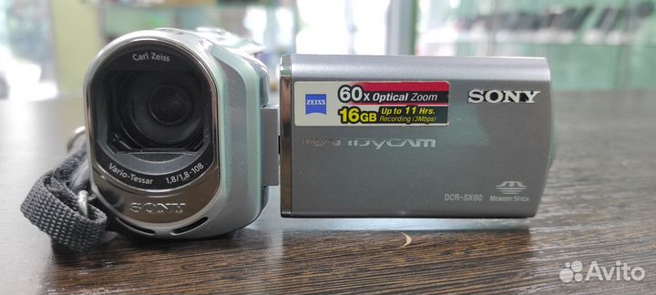Видеокамера sony handycam DCR-SX60E