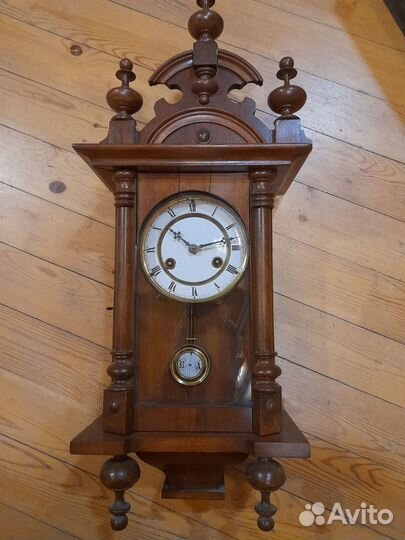 Старинные настенные часы с боем германия