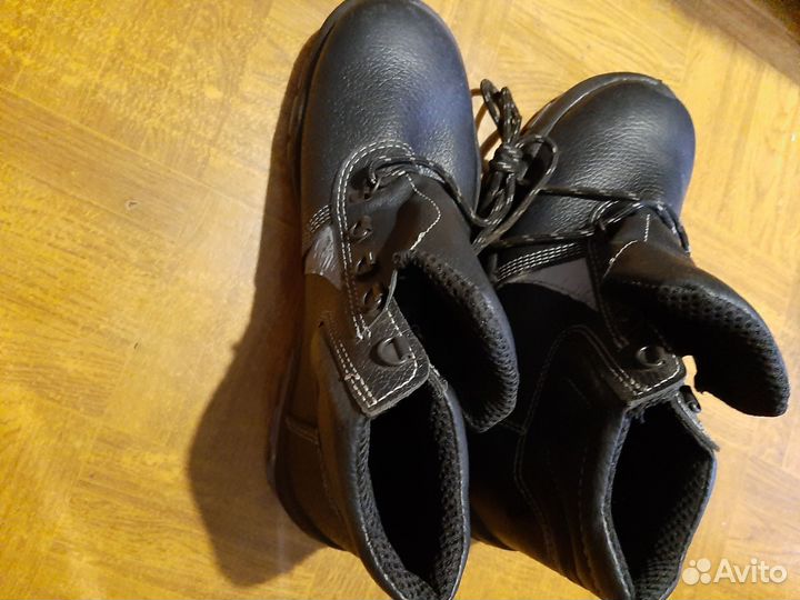 Ботинки рабочие мужские,размер 40-41