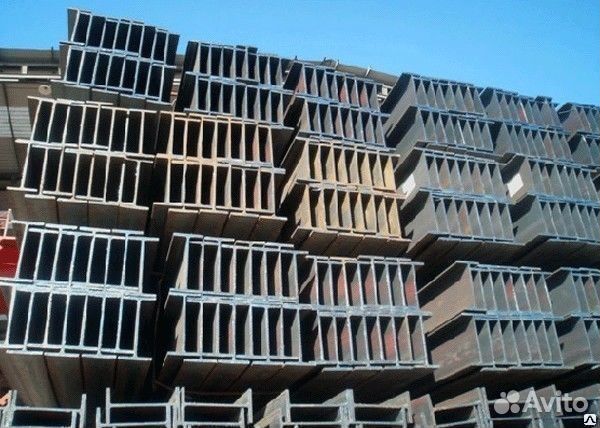 Угoлoк мeтaлличeский