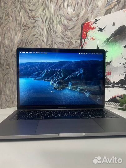 Macbook pro 13 2020 i5 512gb