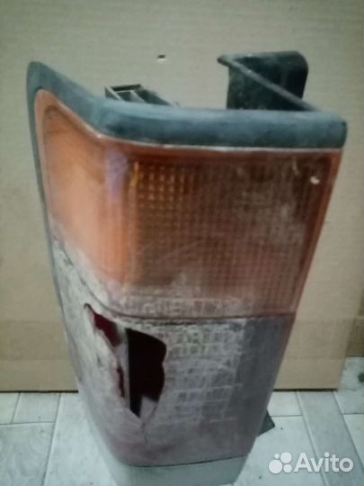 Фара задняя Mazda Bongo Friendee sglr WLT