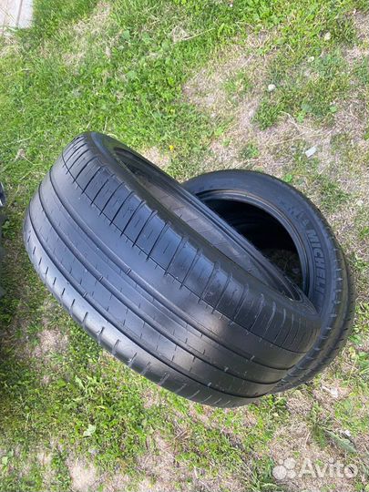 Michelin Pilot Sport 3 235/45 R18 98K