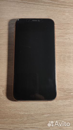iPhone Xr, 64 ГБ