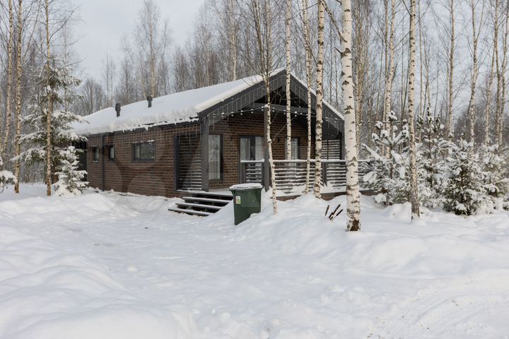 Дом 105 м² на участке 8 сот.