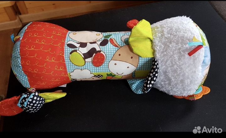 Игрушка для обучения ползанью валик (развивающий)