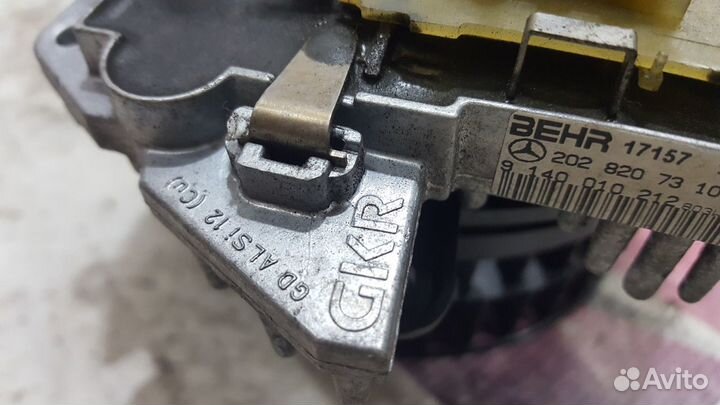 Мотор печки в сборе на Mercedes-Benz W202