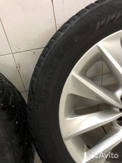 Nokian Tyres Hakkapeliitta 8 SUV 245/45 R18