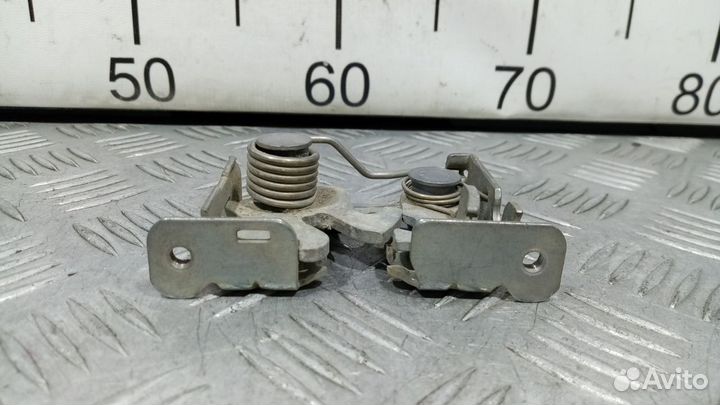 Б/У Замок капота BMW#006