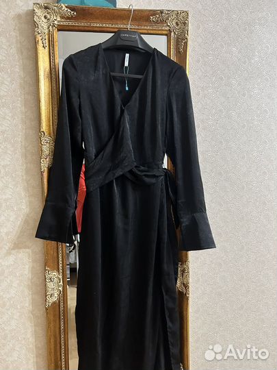 Платья размер s