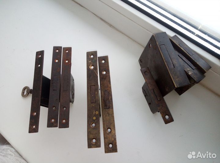 Фурнитура ручки ракушки замок