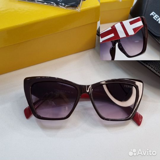 Солнцезащитные очки