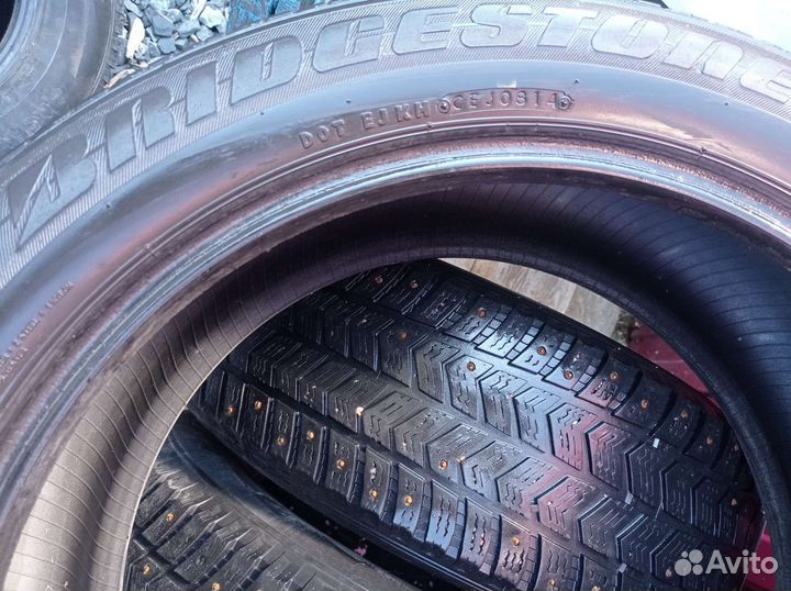 Bridgestone Dueler H/L 400 245/50 R20 102V