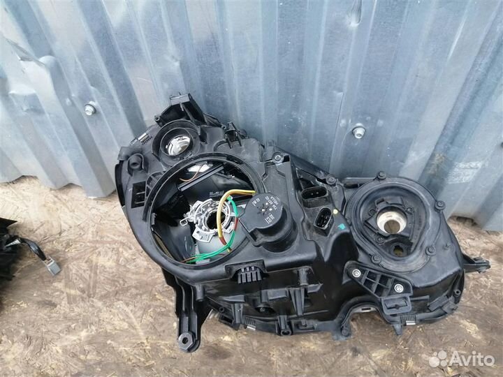 Фара левая Mercedes W211 E-Klasse 2002-2009