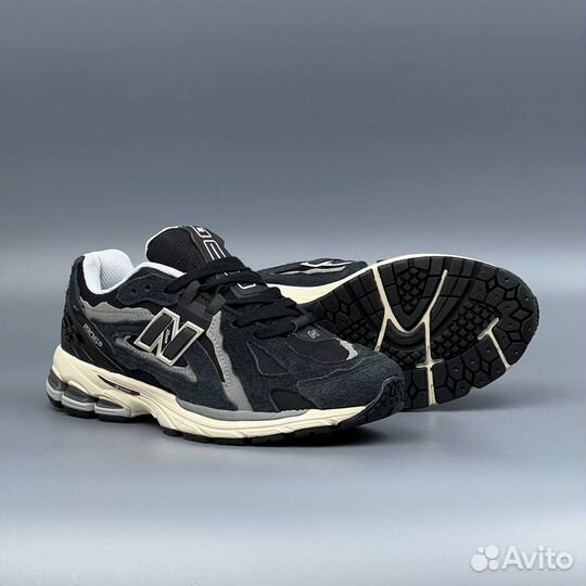 Темные New Balance 1906