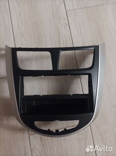 Рамка для магнитолы hyundai solaris