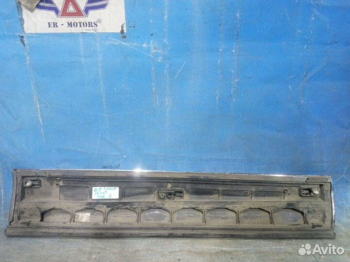 Накладка двери задняя левая Audi Q5