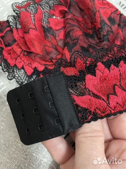 Комплект нижнего белья ручной работы