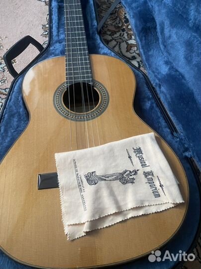 Продаётся Классическая гитара Manuel Contreras II