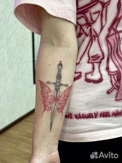 Тату-мастер