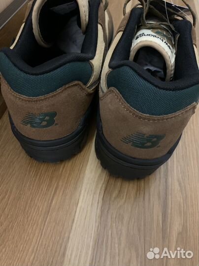 Кроссовки New Balance 550SZ1