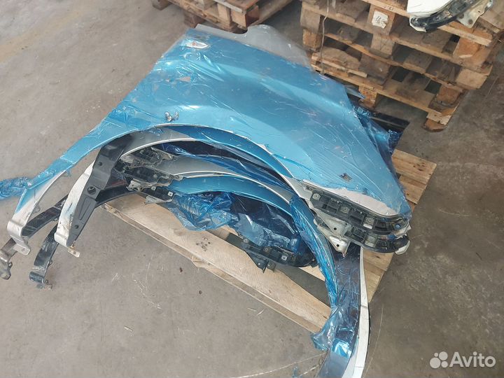 Крылья передние Hyundai Grand Starex 2 H1 2007-17г