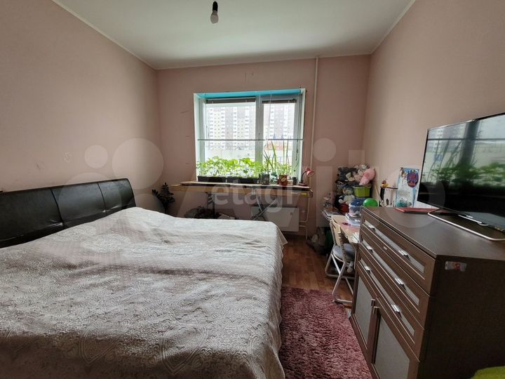 2-к. квартира, 66,5 м², 1/17 эт.