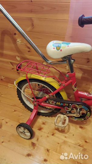 Детский велосипед с родительской ручкой