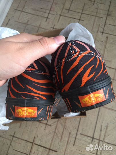 Кеды Vans UA ComfyCush Old Skool унисекс