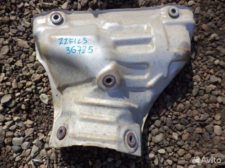 Кожух выпускного коллектора Toyota Corolla Fielder