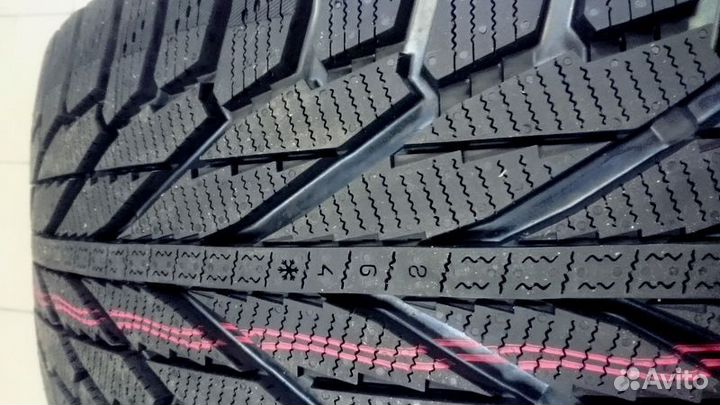 Nokian Tyres Hakkapeliitta R2 235/65 R17 108R