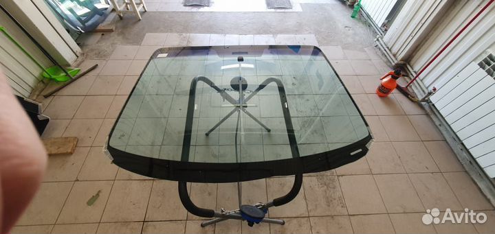 Стекло лобовое Mitsubishi Lancer 9