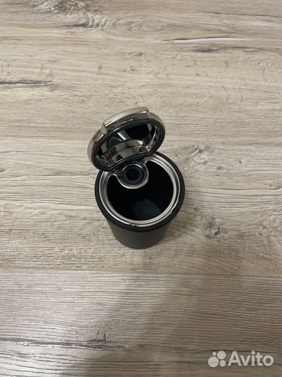 Оригинальная пепельница GM Cadillac 84104101