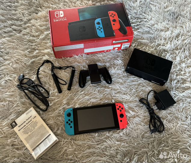 Nintendo Switch Rev.2, 150 игр