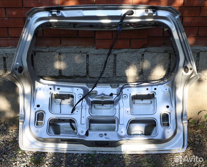 Дверь багажника Opel Astra H универсал