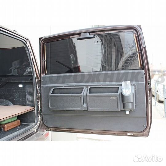 Карман задней (пятой) двери для автомобиля Патриот