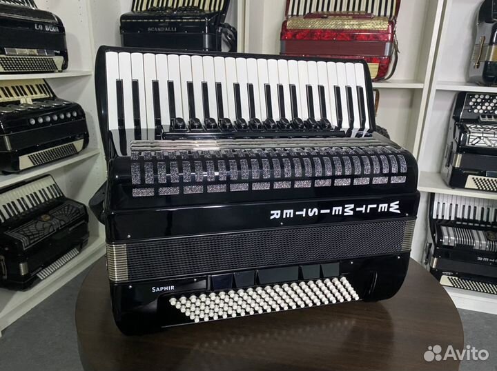 Аккордеон Weltmeister Saphir с гарантией