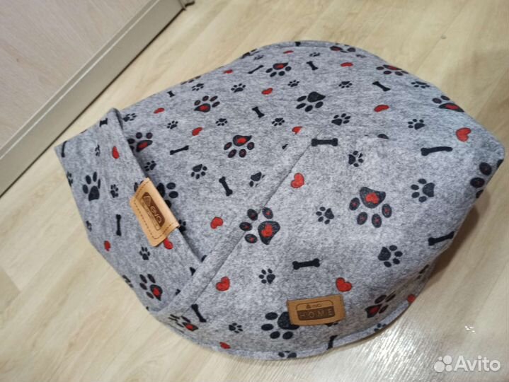 Лежанка для кошек и собак новая