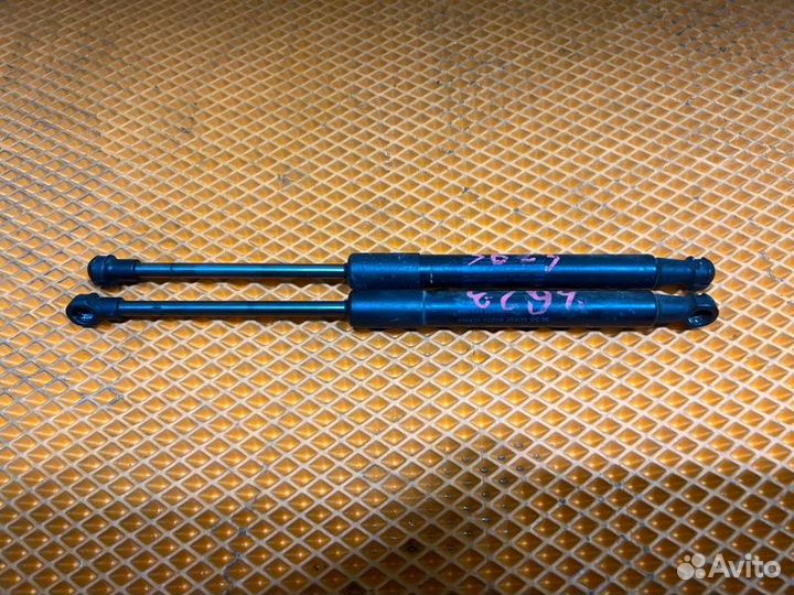 Амортизаторы капота Audi Q5 I 8R cdnc 2012