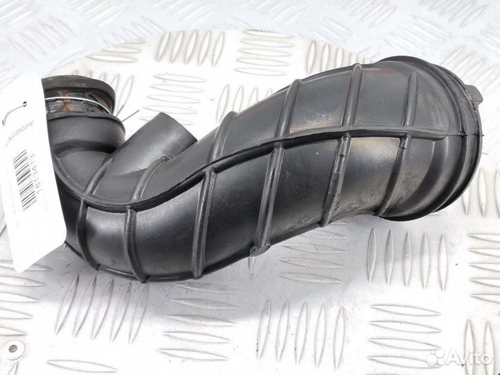 Патрубок воздушного фильтра Ford Fusion 2004