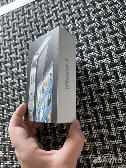 Коробка от iPhone 4