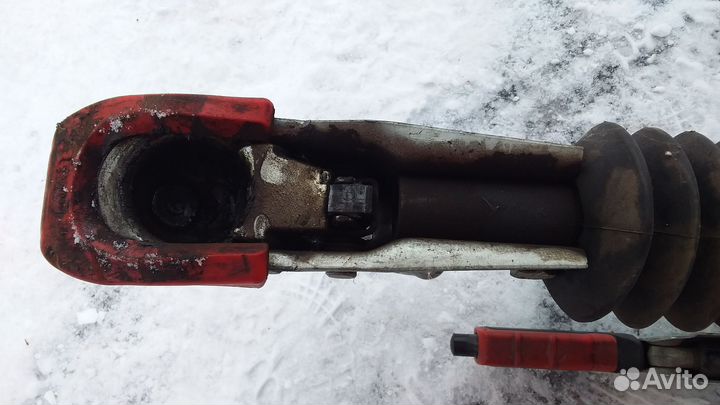 Сцепное устройство для легкового прицепа