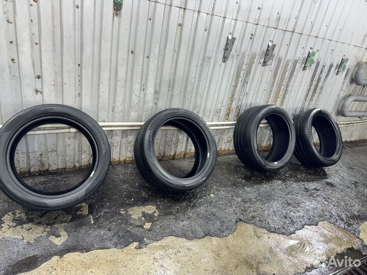 Pirelli P Zero 295/40 R21 111Y