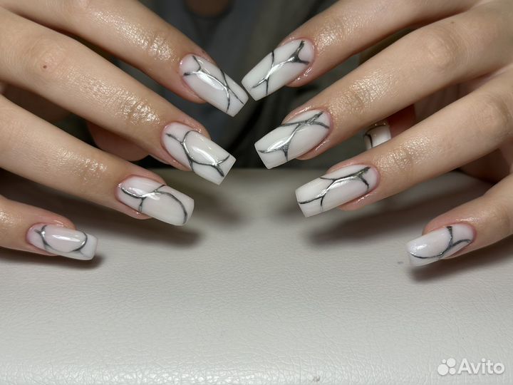 Мастер маникюра