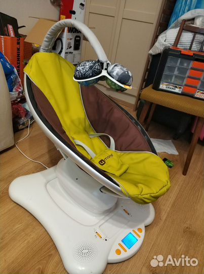 Электронный шезлонг-качели 4moms MamaRoo