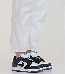 Nike Dunk SB low black purple white