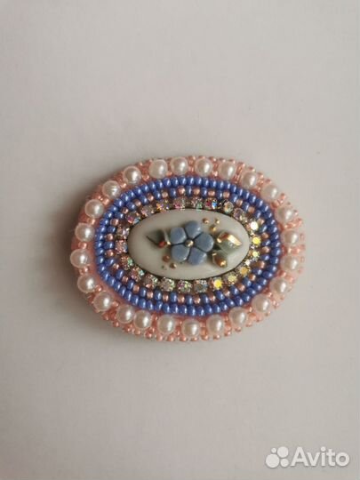 Брошь ручной работы Кабошон