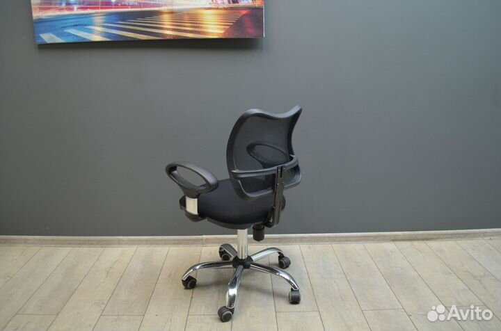 Компьютерное кресло