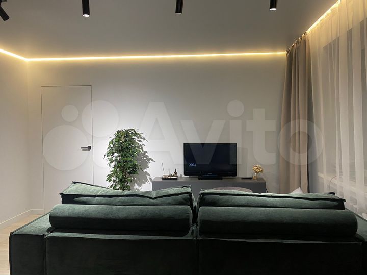 2-к. квартира, 50 м², 9/9 эт.